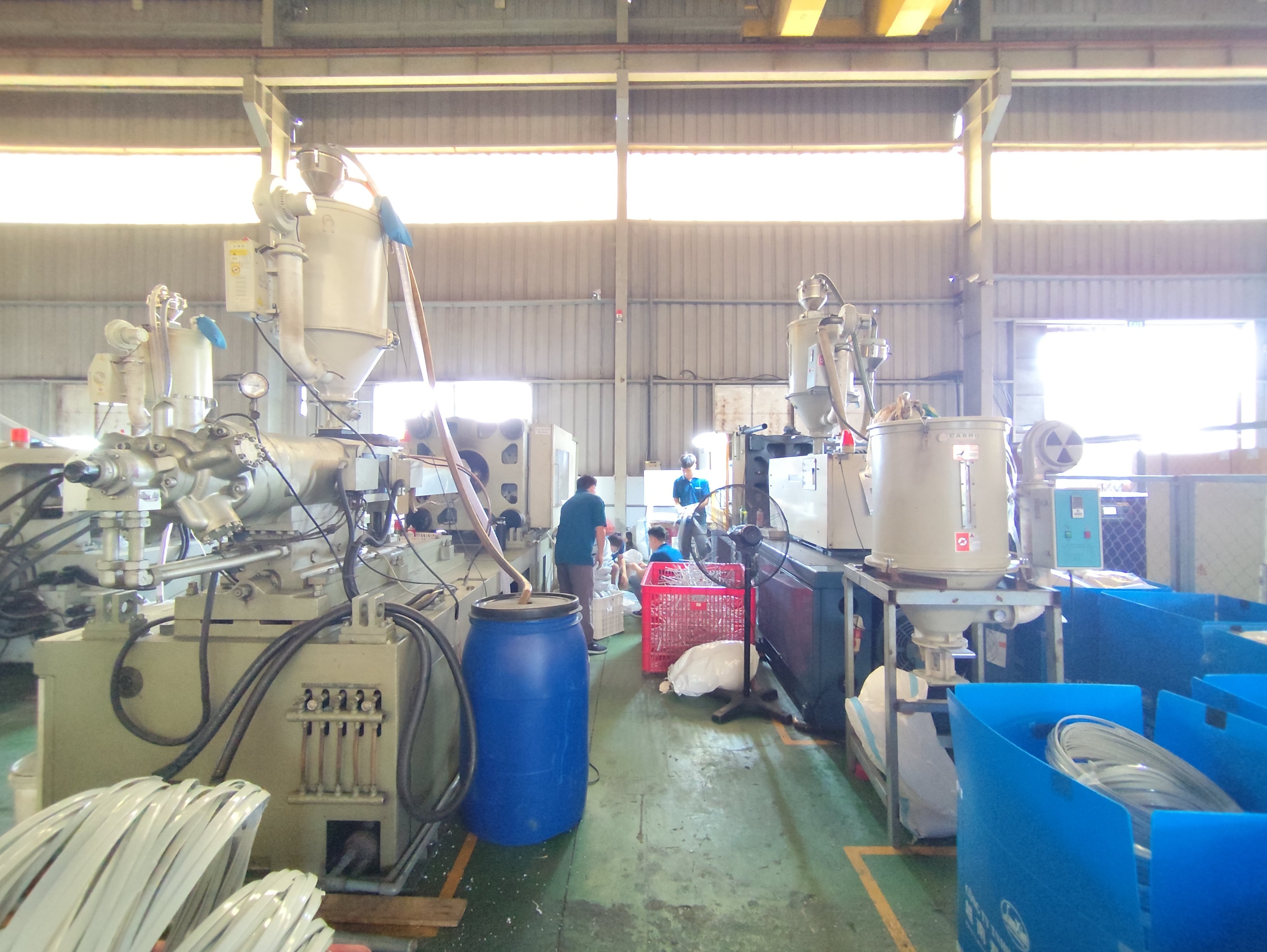 Injection molding machine 3